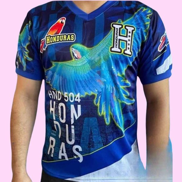 Playera con grabado "Honduras" - Image 3